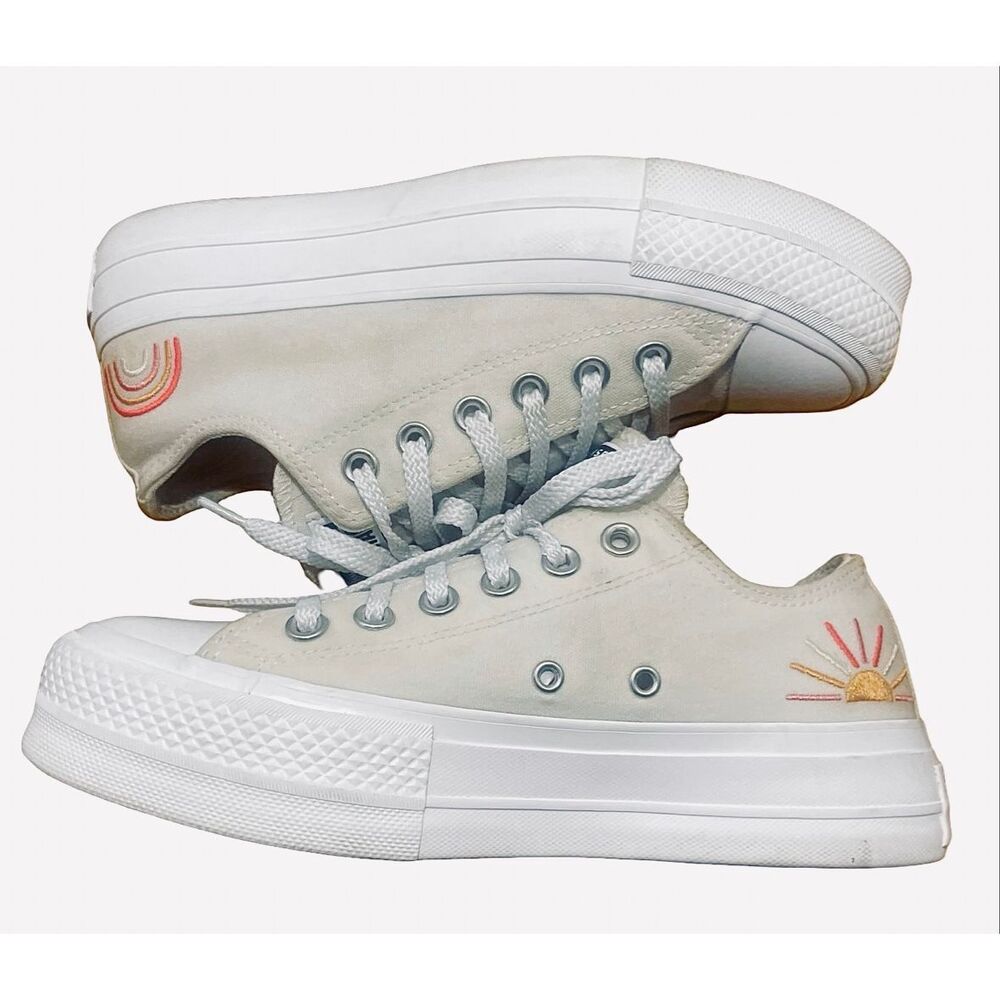 Converse Summer Spirit Chuck Taylor Platforms - Picture 5 of 13